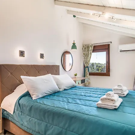 Holiday home Amaryllis In Skopelos
